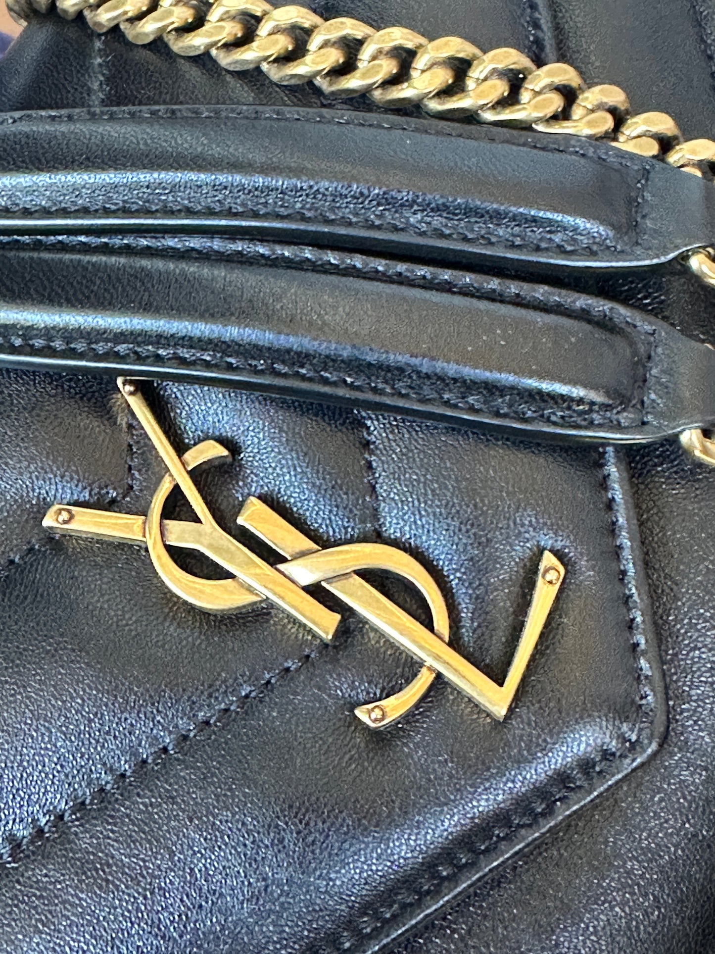 Saint Laurent Loulou NM Shoulder Bag Matelasse Chevron Leather Small	51124