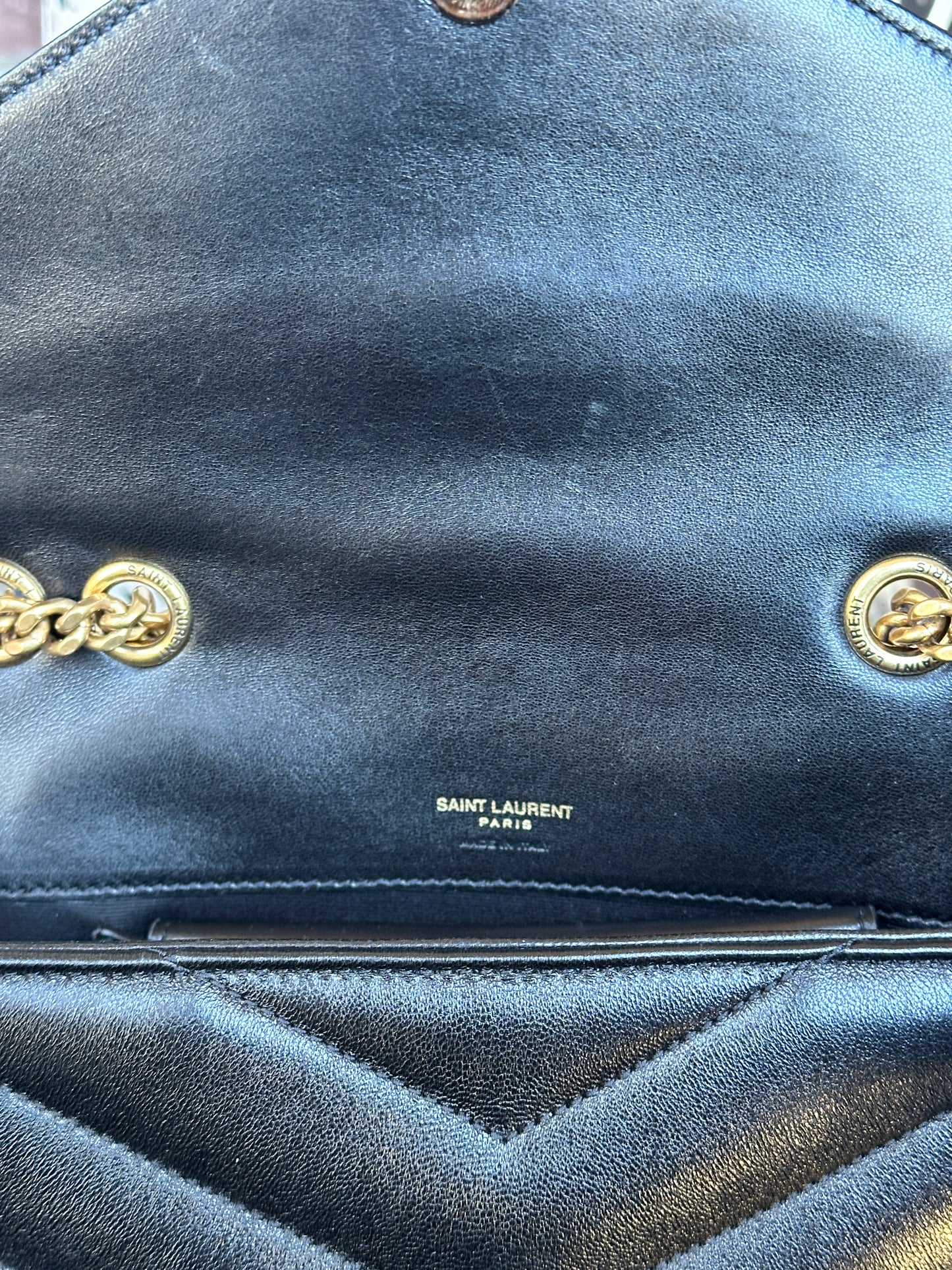 Saint Laurent Loulou NM Shoulder Bag Matelasse Chevron Leather Small	51124