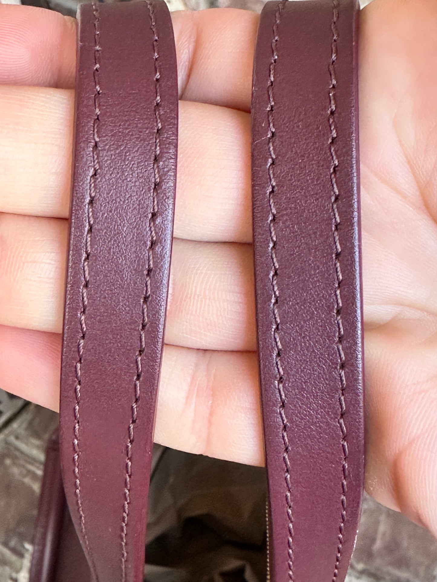 Louis Vuitton OnTheGo Tote Monogram Empreinte Giant MM 32898