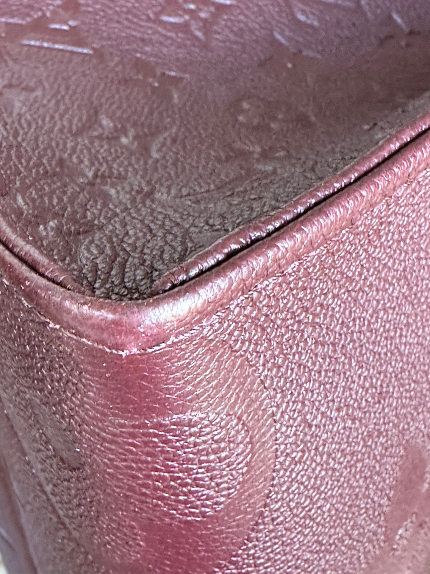 Louis Vuitton OnTheGo Tote Monogram Empreinte Giant MM 32898