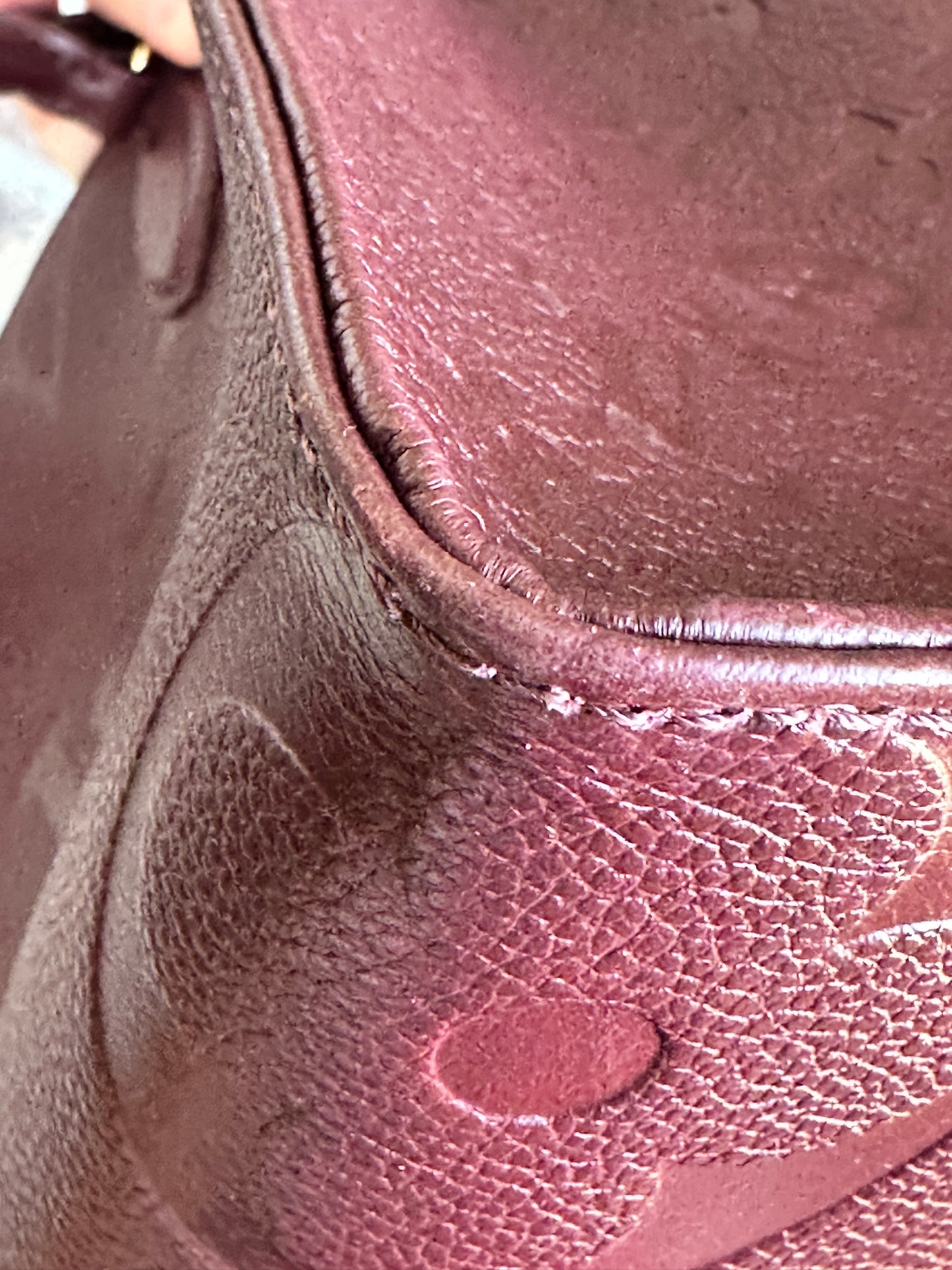 Louis Vuitton OnTheGo Tote Monogram Empreinte Giant MM 32898