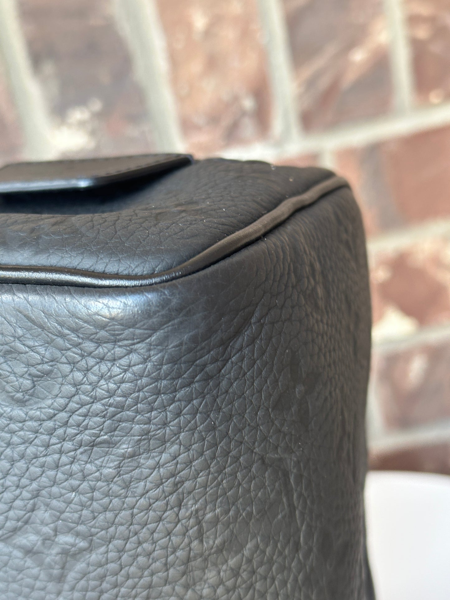 Louis Vuitton Dopp Kit Toiletry Pouch Taurillon Monogram Leather 85243