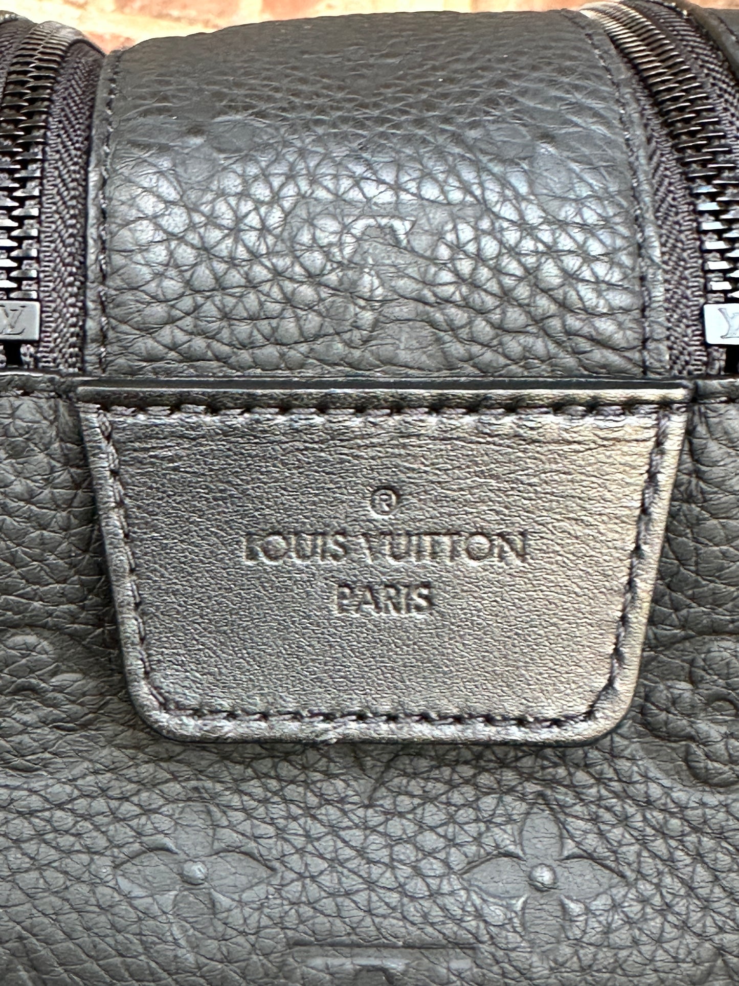 Louis Vuitton Dopp Kit Toiletry Pouch Taurillon Monogram Leather 85243