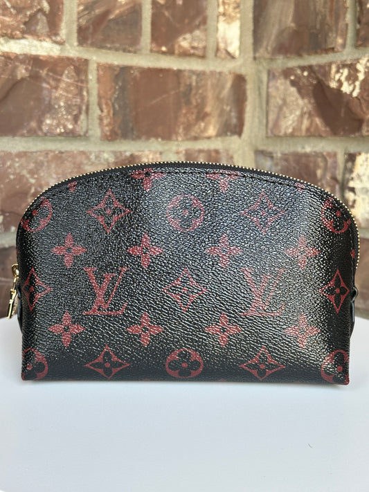 Louis Vuitton Cosmetic Tomette Pouch PM 73268