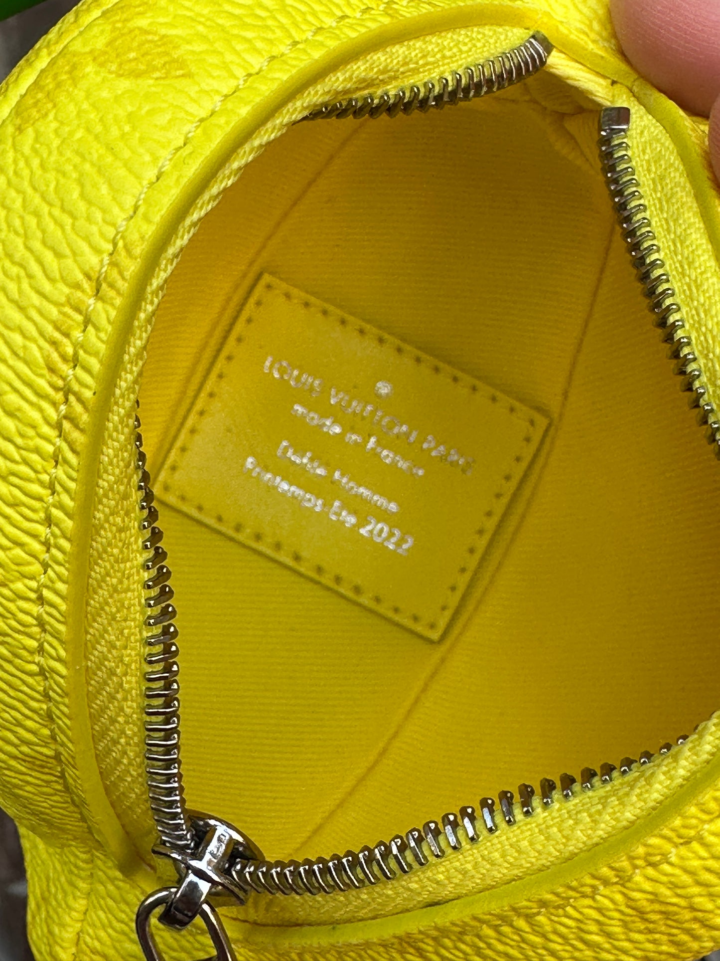 Louis Vuitton Lemon Limited Edition Pouch 40954