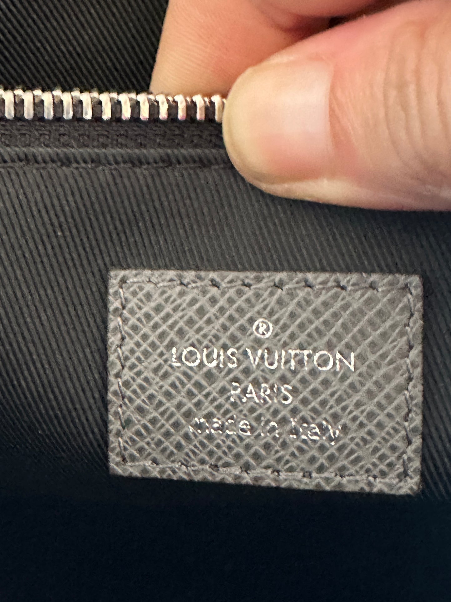 Louis Vuitton New Flap Messenger Taiga Leather