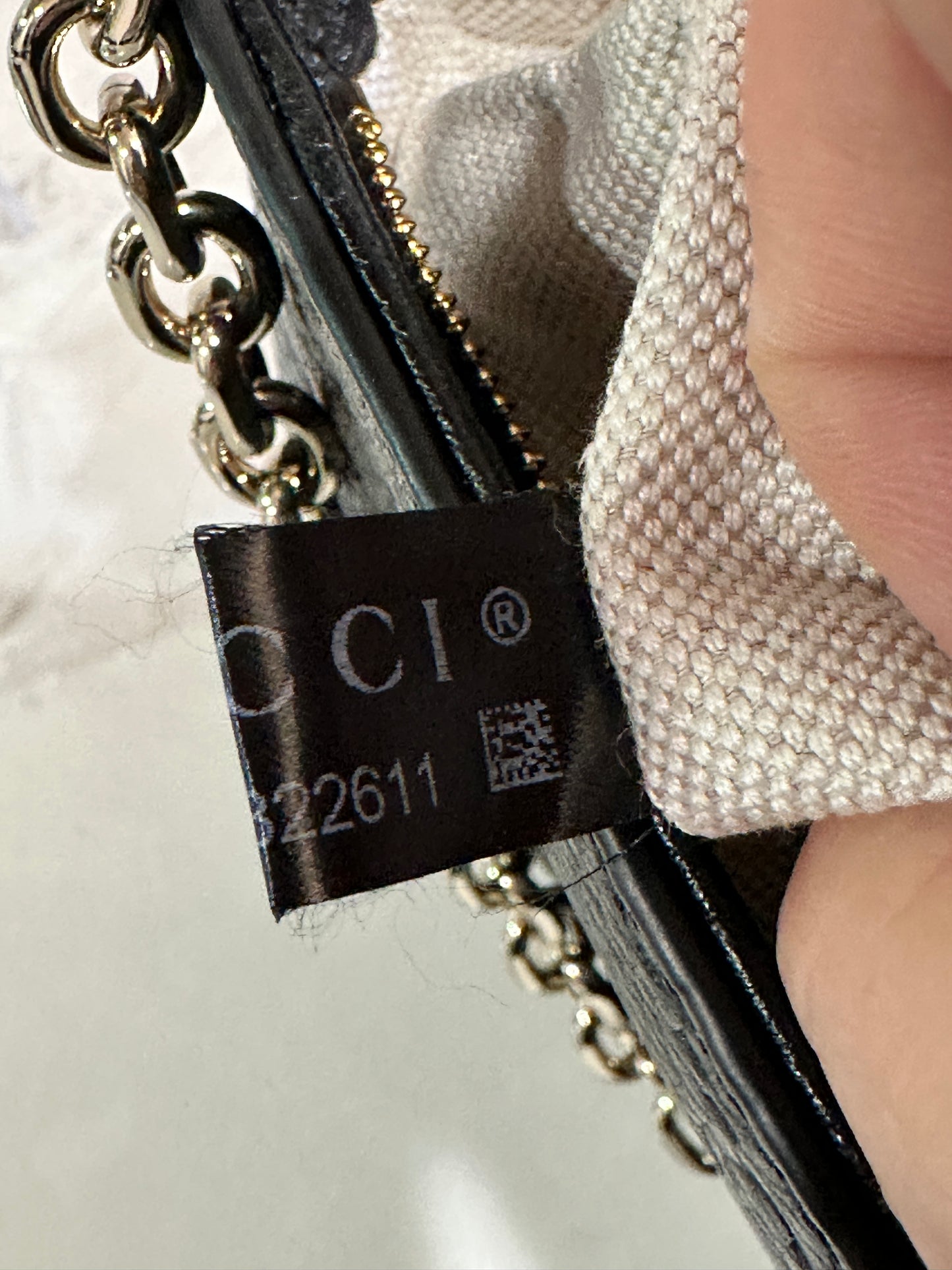 Gucci Emblem Chain Shoulder Bag Guccissima Leather Medium	61114