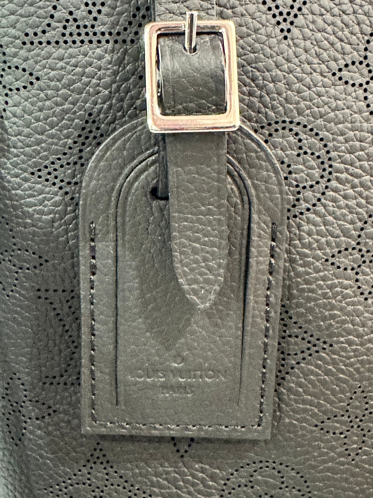 Louis Vuitton Hand It All Bag Mahina Leather MM 69064