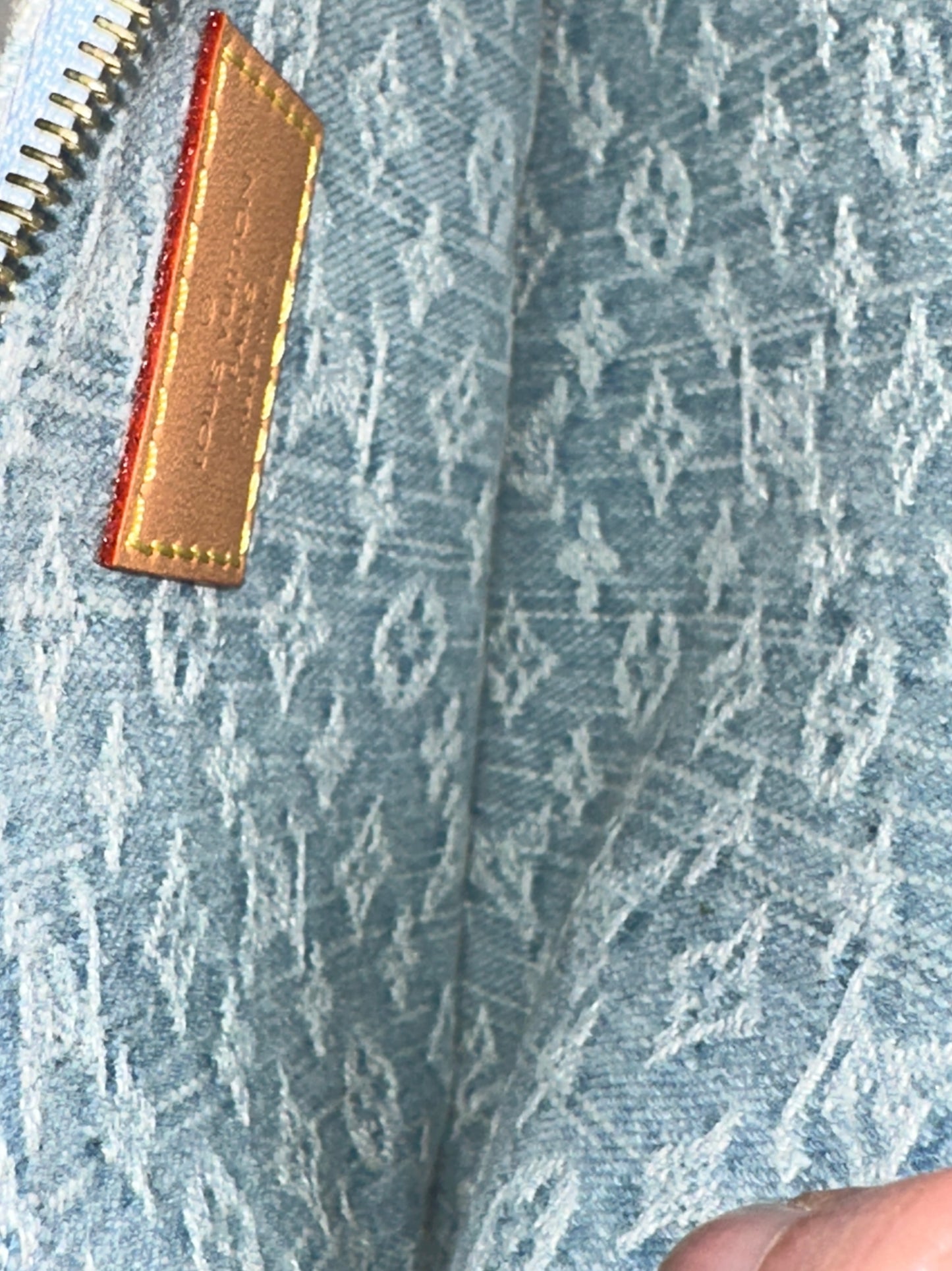 Louis Vuitton CarryAll Hobo Monogram Denim PM 53345