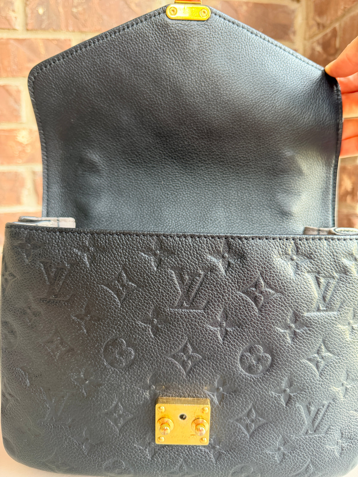 Louis Vuitton Pochette Metis Monogram Empreinte Leather Black 57342