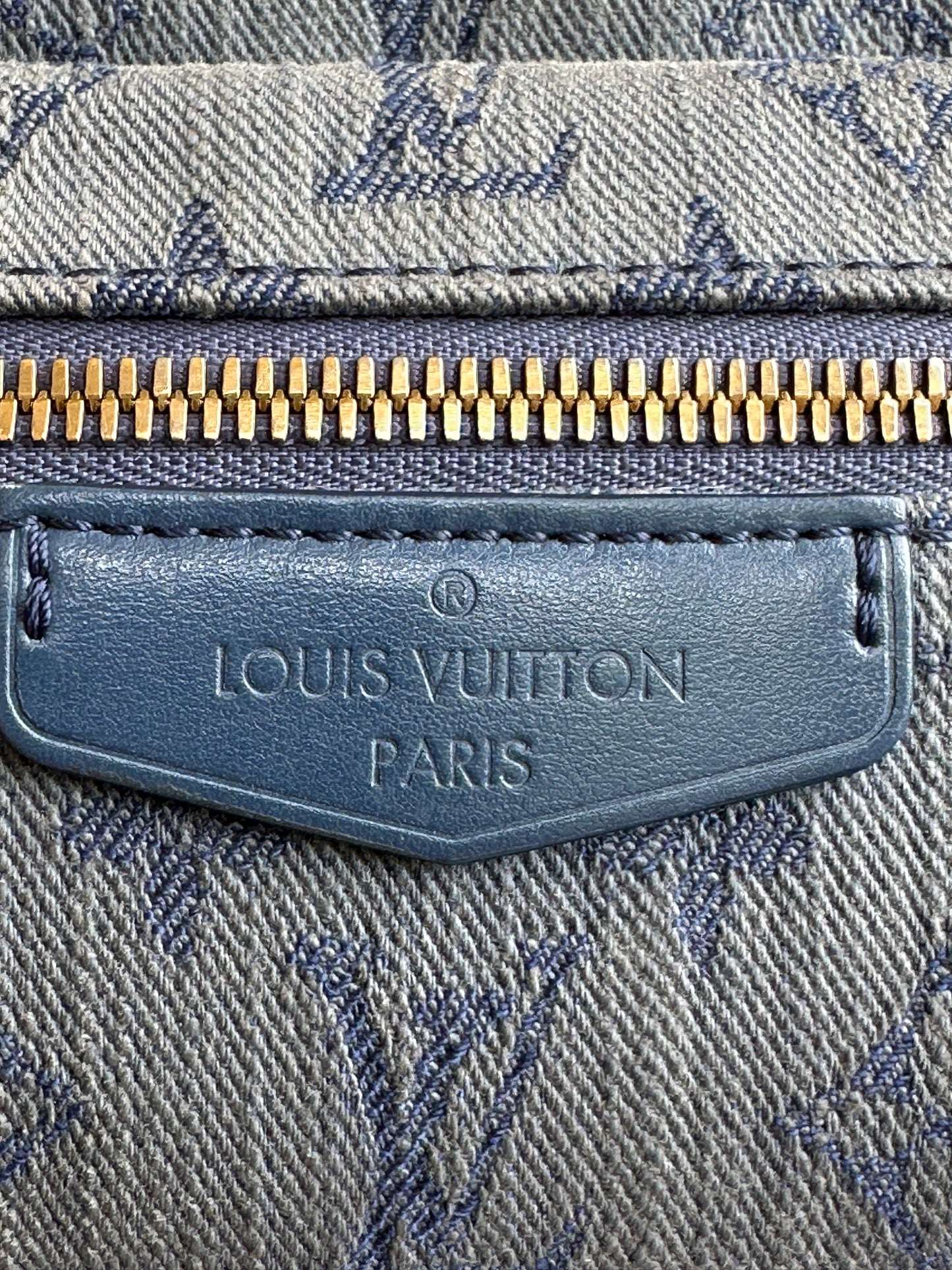 Louis Vuitton Outdoor BumBag Monogram Denim 38923