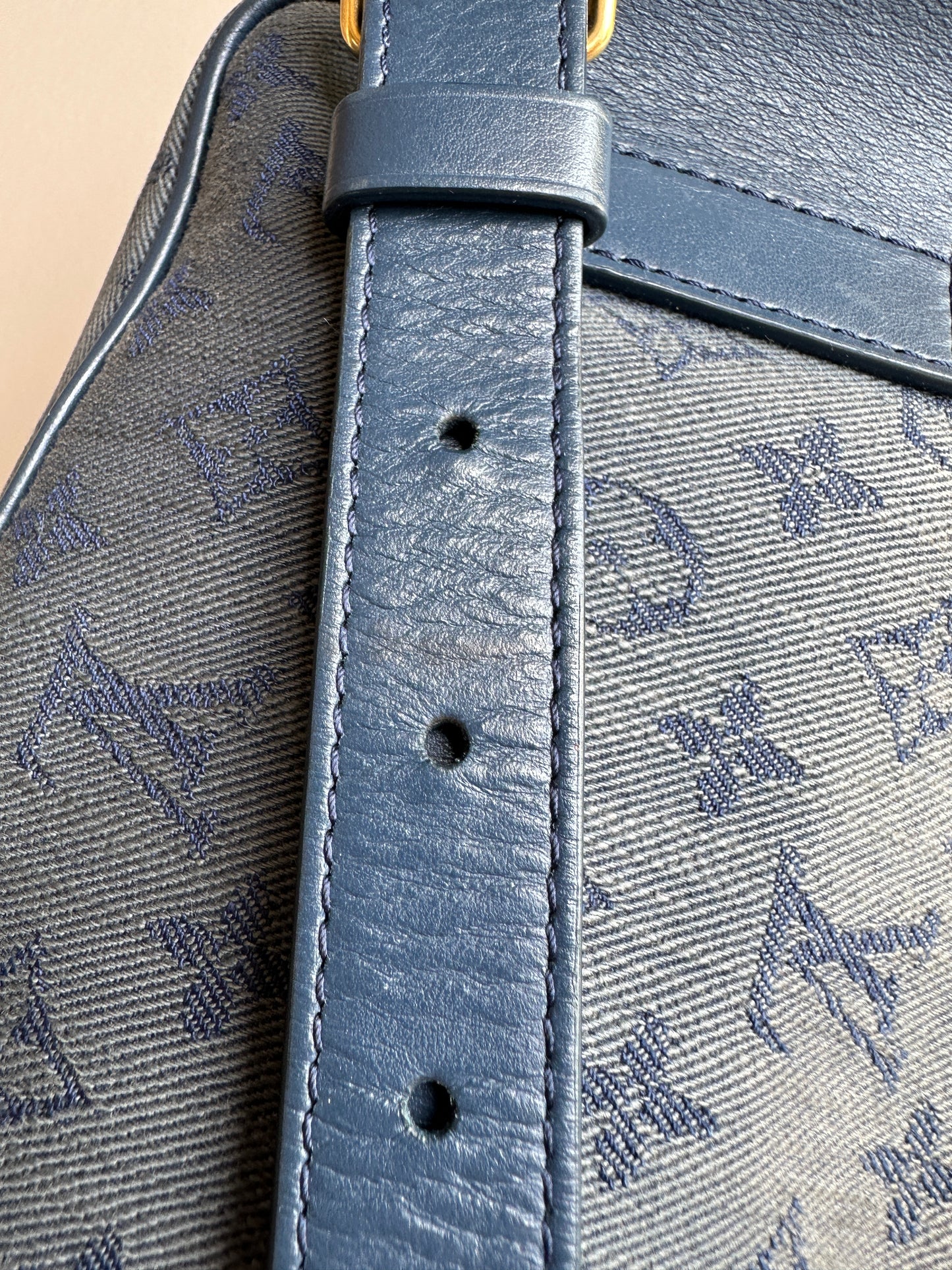 Louis Vuitton Outdoor BumBag Monogram Denim 38923