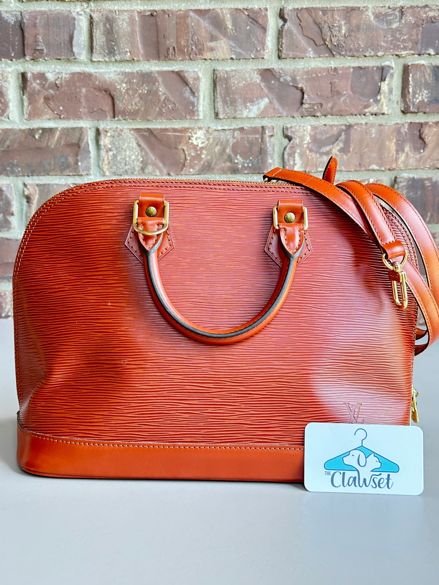 Louis Vuitton Vintage Alma Handbag Epi Leather PM Kenyan Fawn 87324