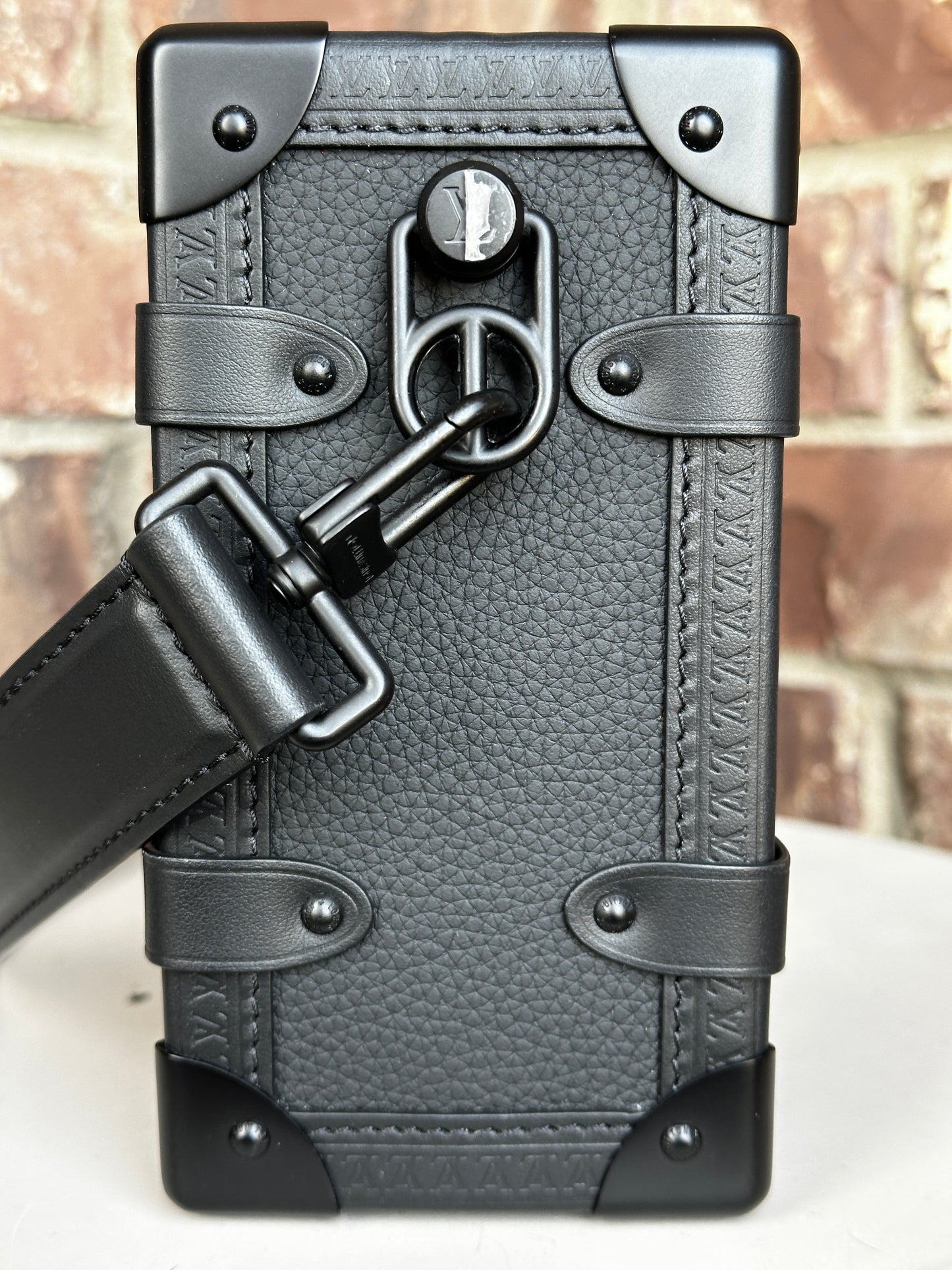 Louis Vuitton Side Trunk Handbag Taurillon Leather MM 41124