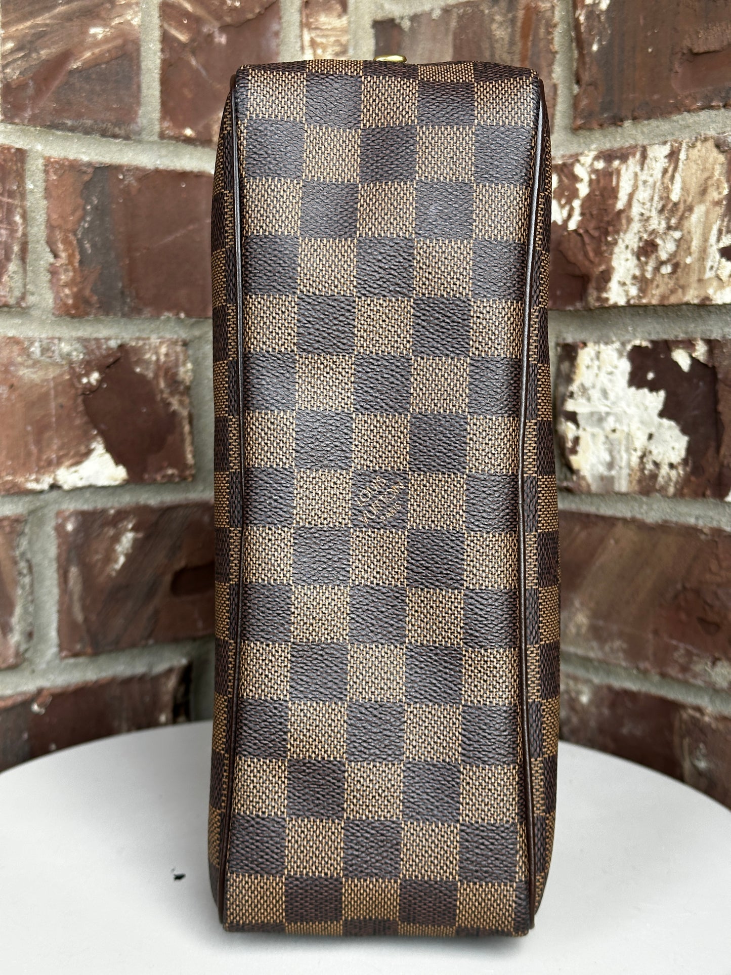 Louis Vuitton Damier Ebene Toiletry Bag 25 - 56578