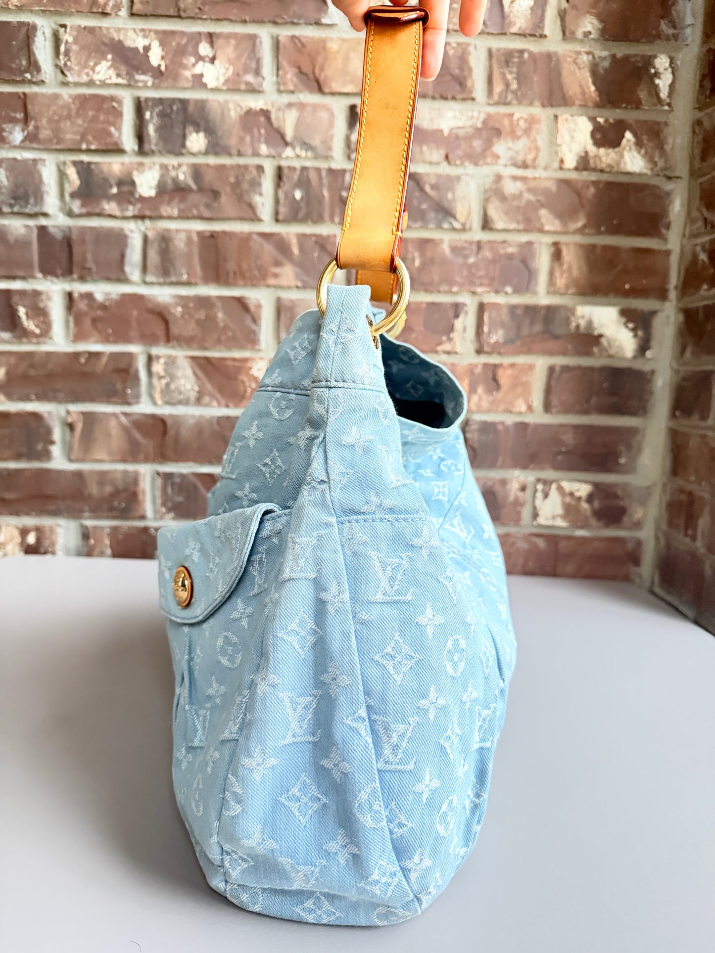 Louis Vuitton Daily Handbag Light Denim GM	74575