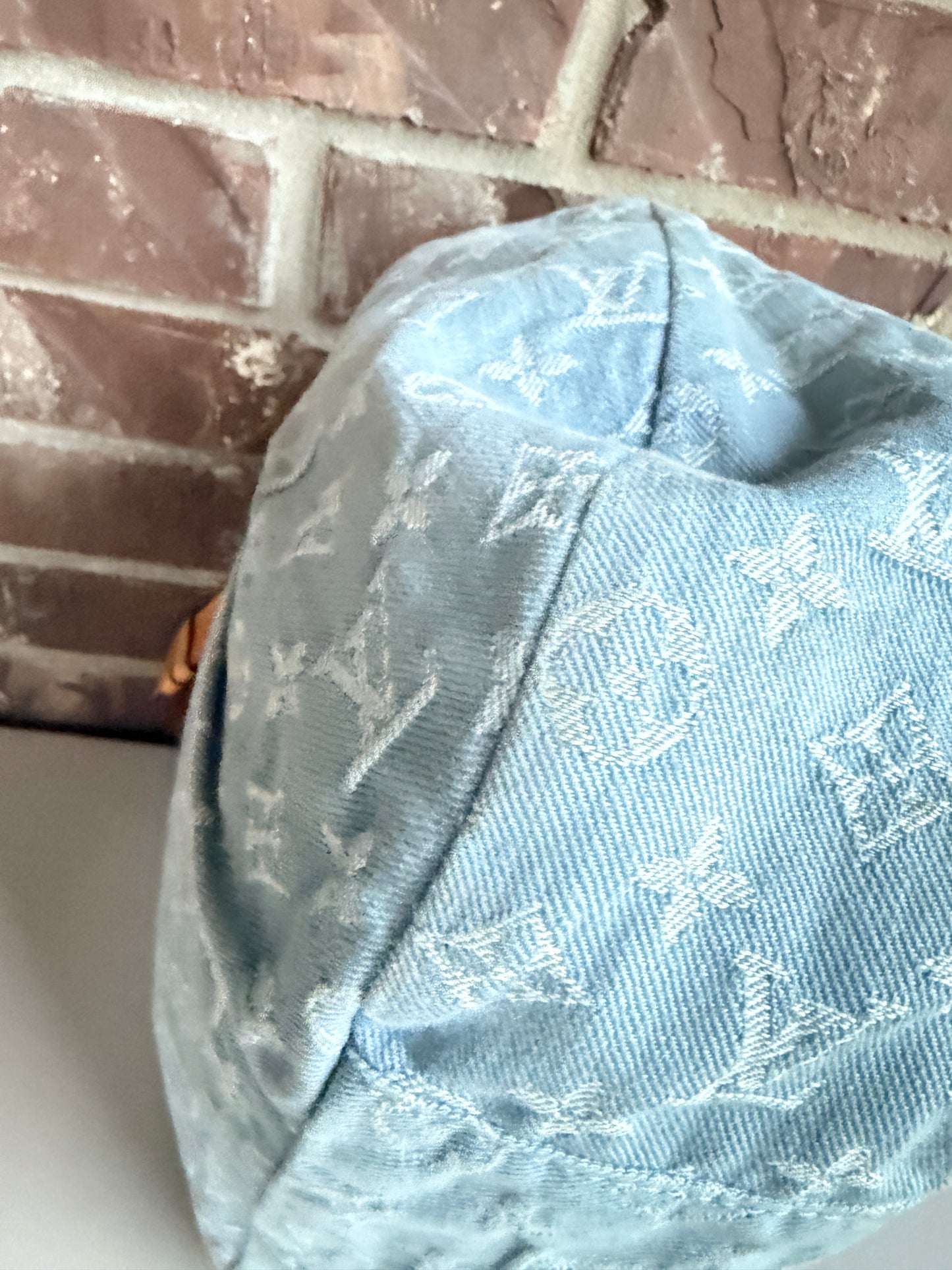 Louis Vuitton Daily Handbag Light Denim GM	74575