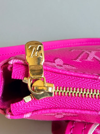Louis Vuitton Maxi Multi Fall For You 57362