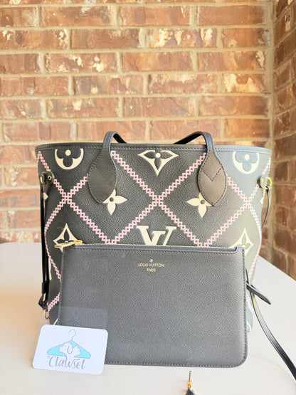 Louis Vuitton Neverfull MM Monogram Empreint Giant Broderies	54986