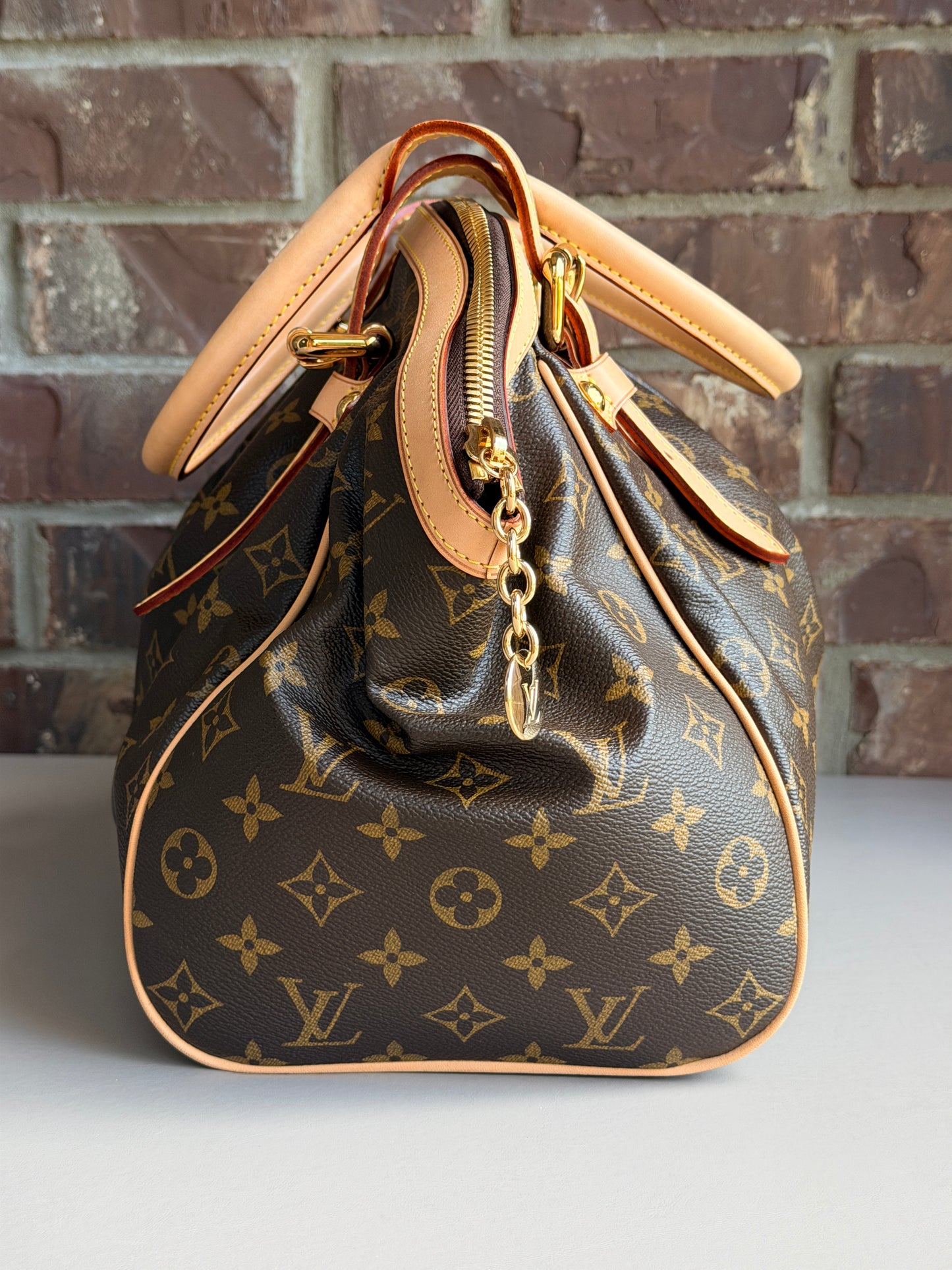 Louis Vuitton Tivoli Handbag Monogram Canvas GM Brown 82974