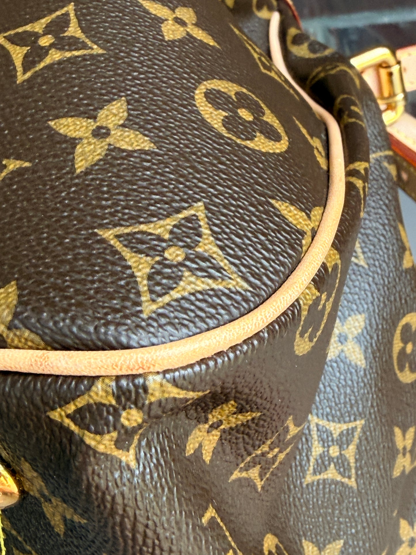 Louis Vuitton Tivoli Handbag Monogram Canvas GM Brown 82974