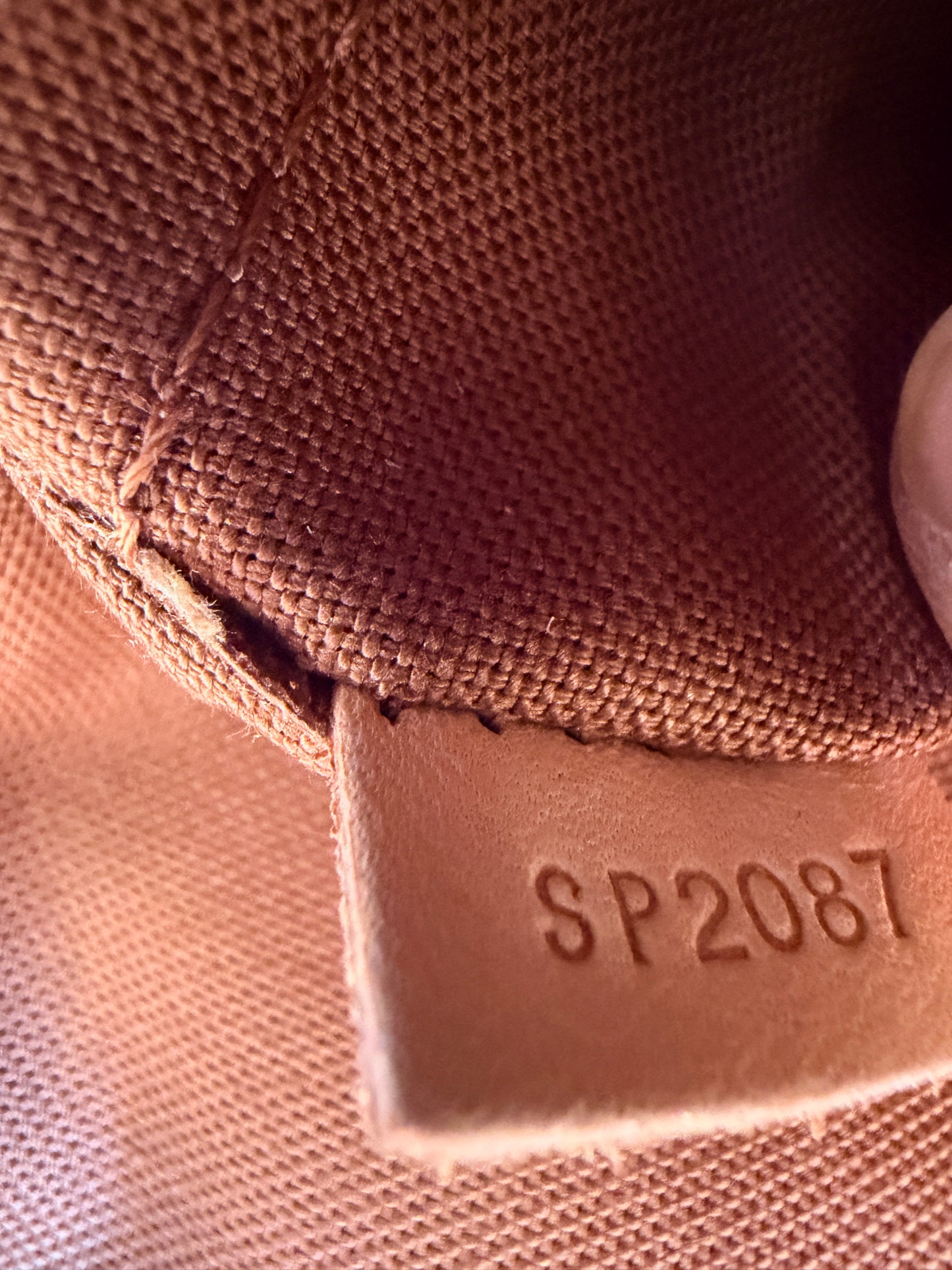 Louis Vuitton Tivoli Handbag Monogram Canvas GM Brown 82974