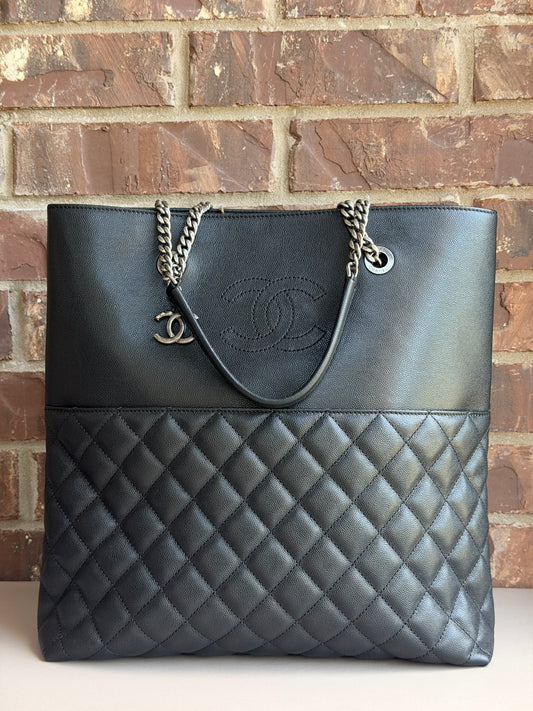 Chanel Urban Delight Chain Tote Quilted Caviar Large Black 82746