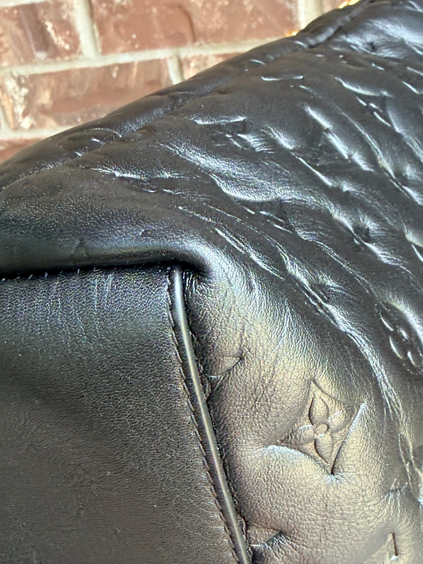 Louis Vuitton Coussin Hobo Monogram Embossed Lambskin MM Black 28169