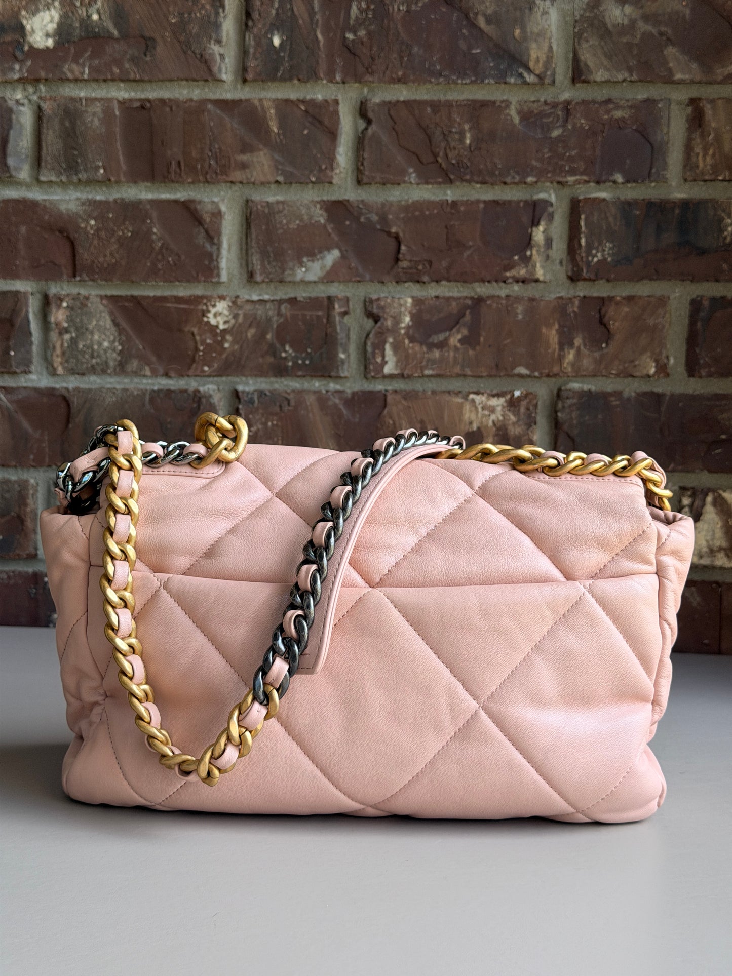 Chanel 19 Flap Bag Quilted Leather Large Light Pink 82937