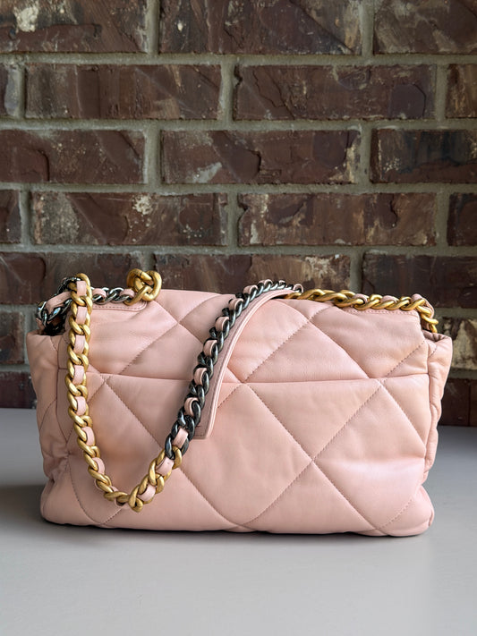 Chanel 19 Flap Bag Quilted Leather Large Light Pink 82937