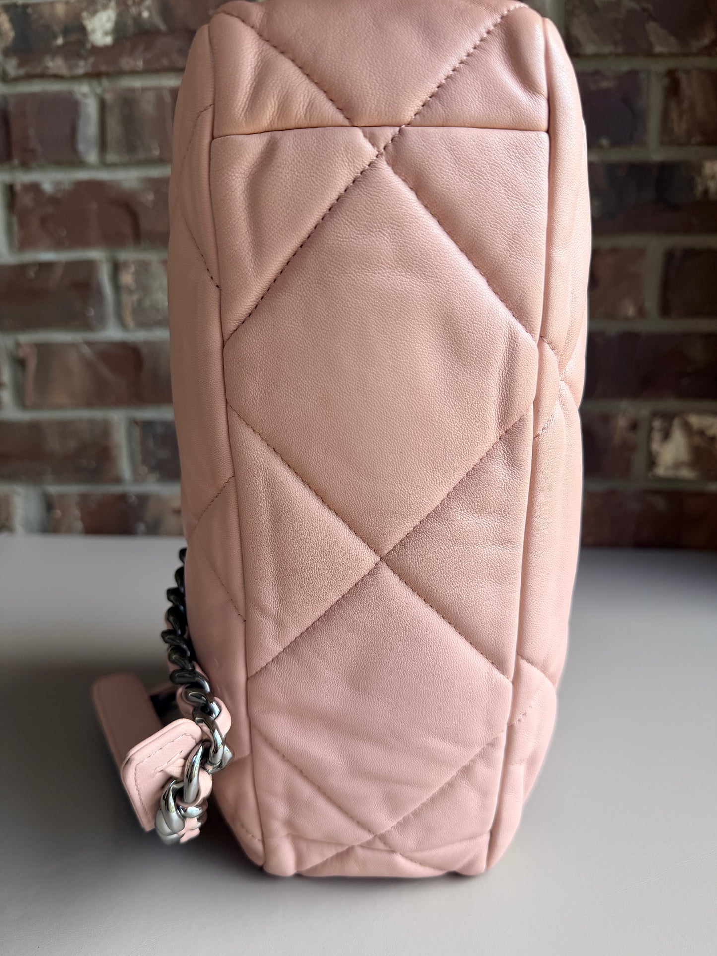 Chanel 19 Flap Bag Quilted Leather Large Light Pink 82937