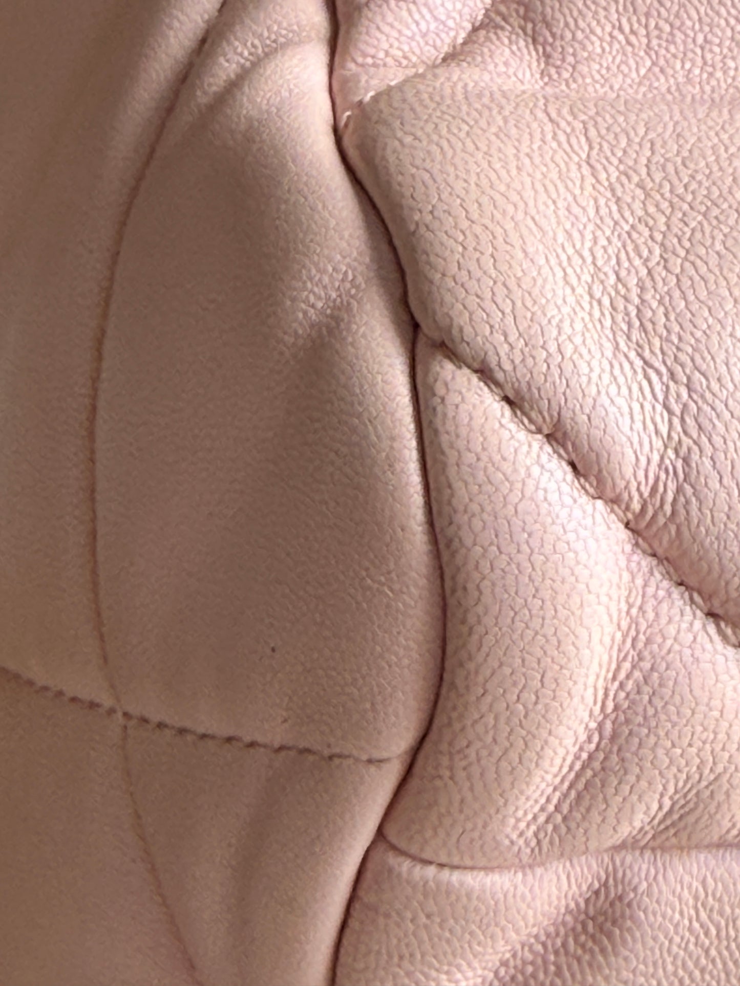 Chanel 19 Flap Bag Quilted Leather Large Light Pink 82937