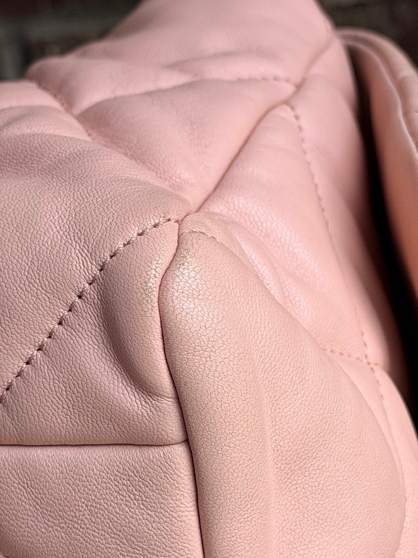 Chanel 19 Flap Bag Quilted Leather Large Light Pink 82937