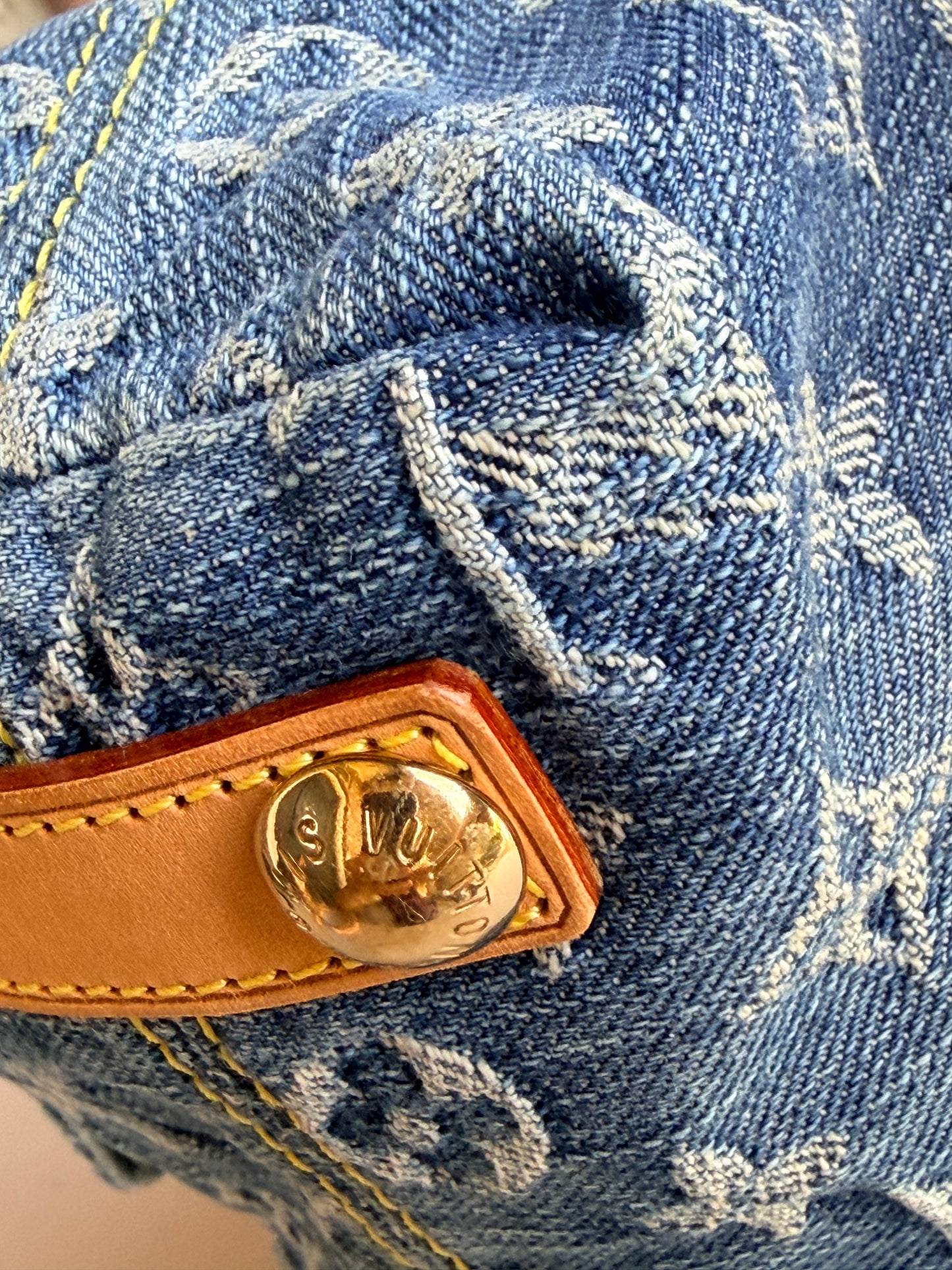 Louis Vuitton Baggy Handbag Denim PM	Blue 52384
