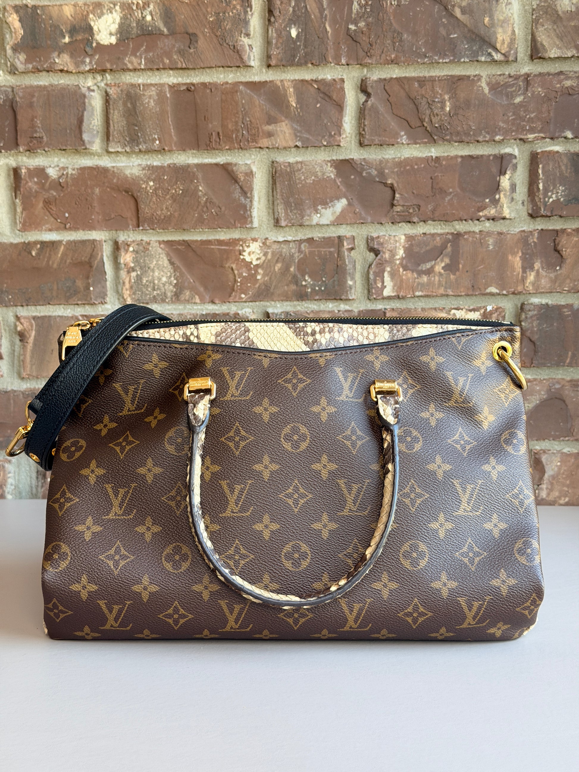 Louis Vuitton Pallas Tote Monogram Canvas with Python 93737