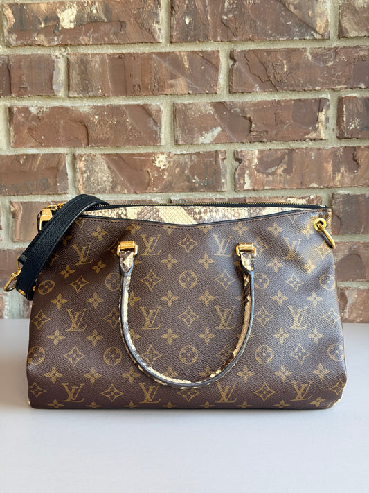Louis Vuitton Pallas Tote Monogram Canvas with Python 93737