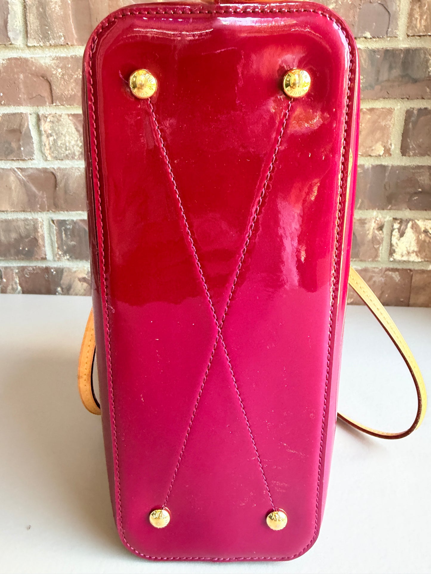 Louis Vuitton Long Beach Tote Monogram Vernis PM Burgundy 63463