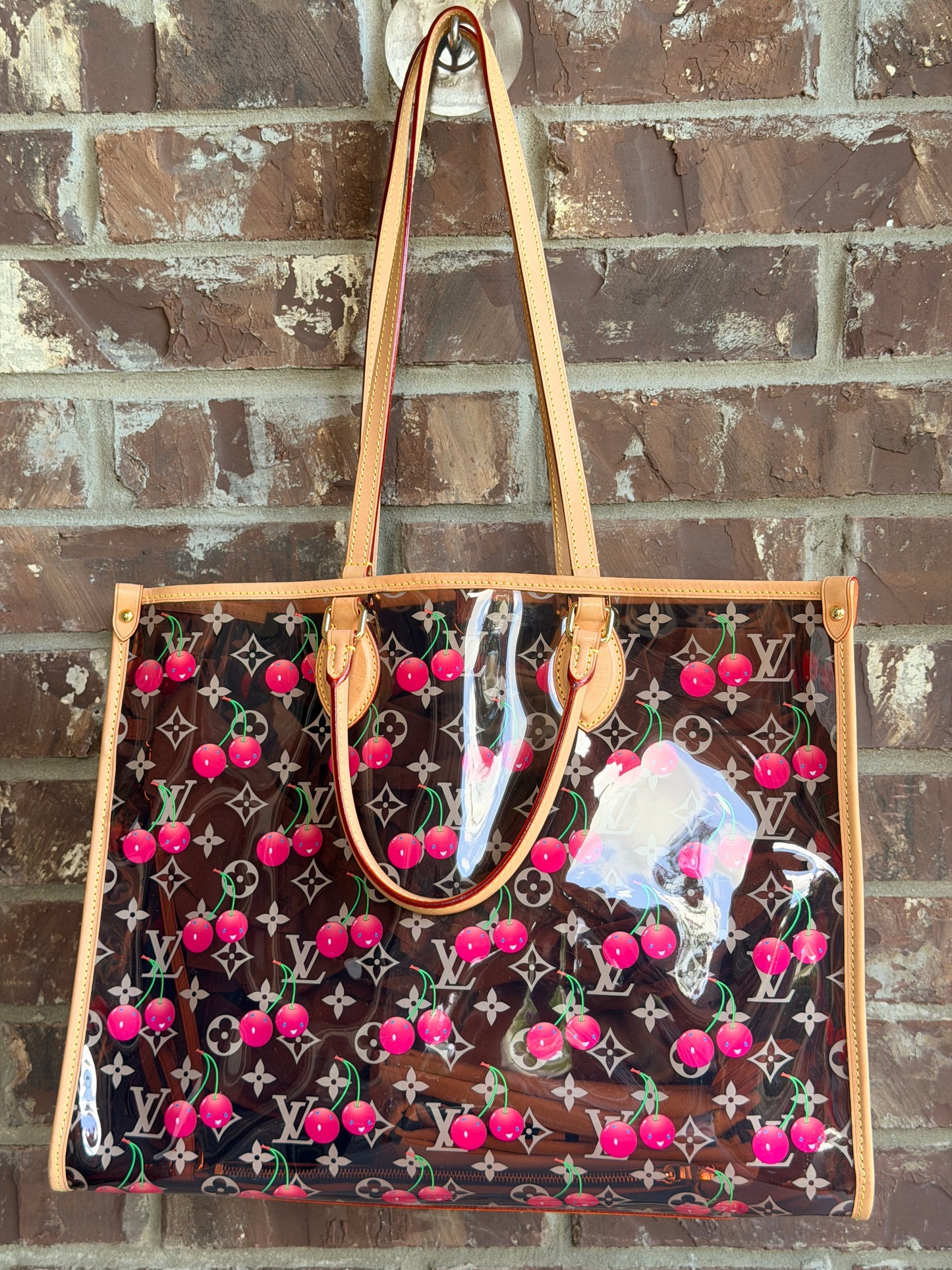 Louis Vuitton x Takashi Murakami OnTheGo Tote Monogram Cerises PVC GM	72346