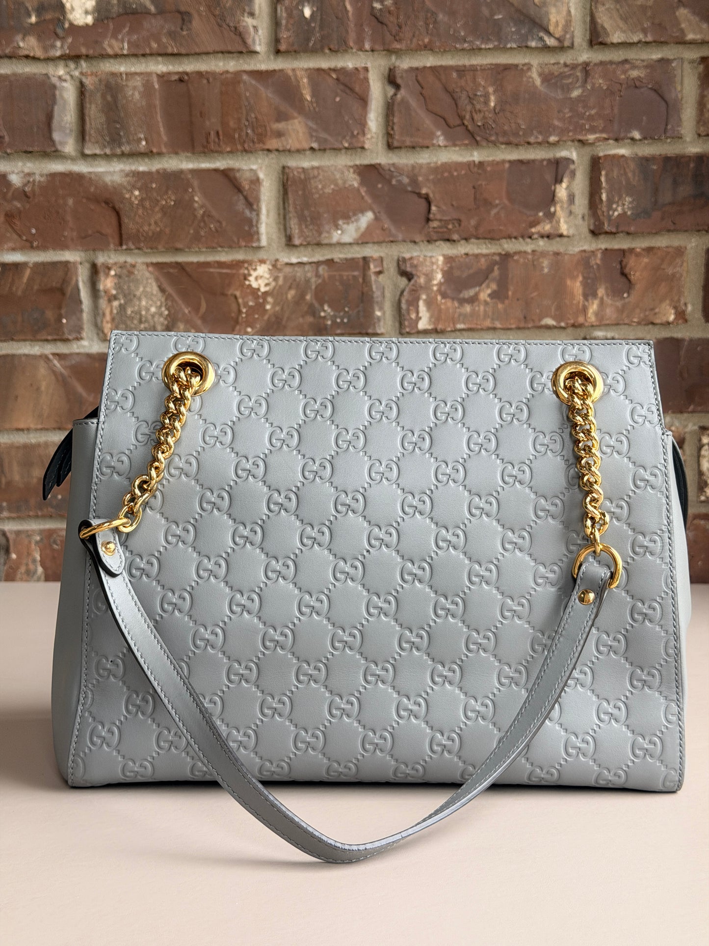 Gucci Soft Signature Shoulder Bag Guccissima Leather Medium Grey	94384