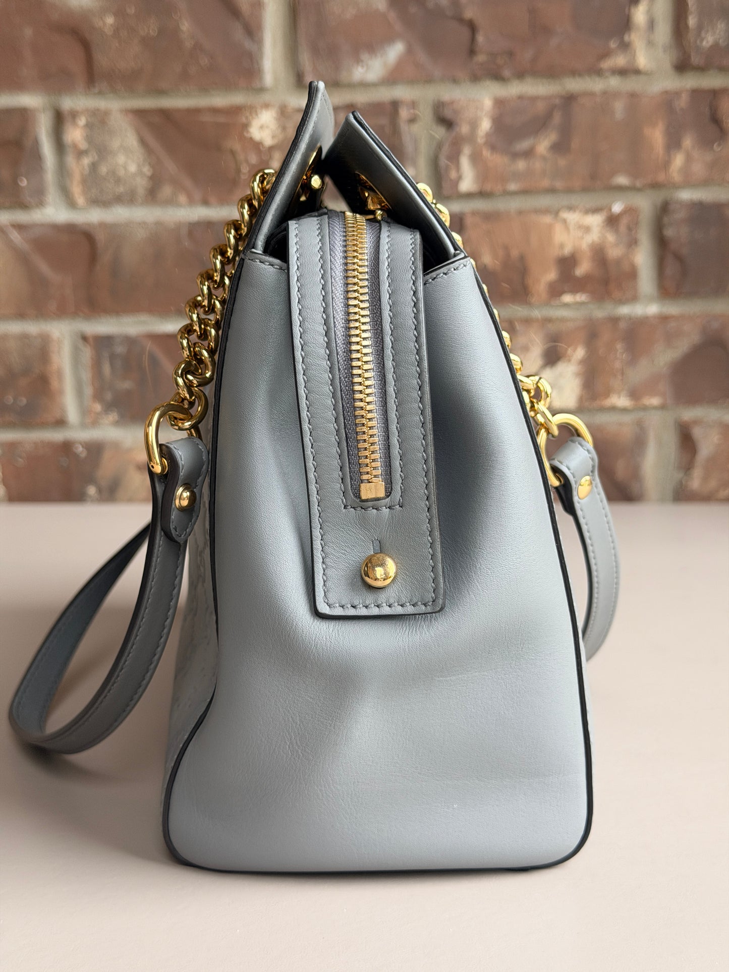 Gucci Soft Signature Shoulder Bag Guccissima Leather Medium Grey	94384