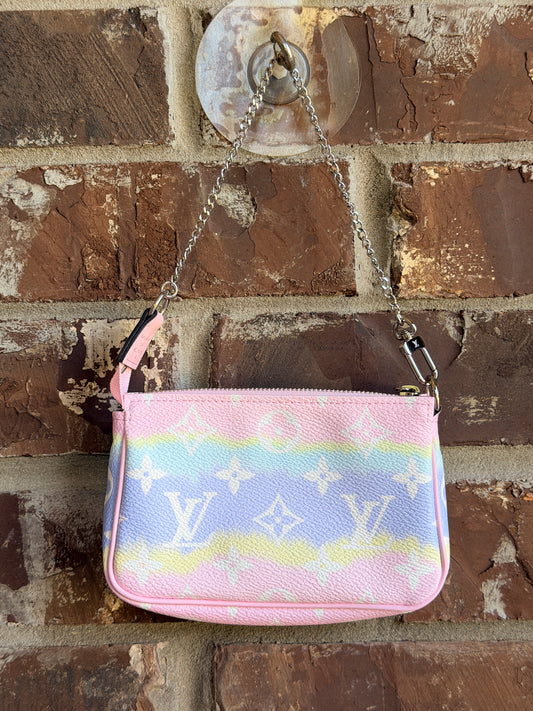 Louis Vuitton Pochette Accessoires Limited Edition Escale Monogram Giant Mini 35464