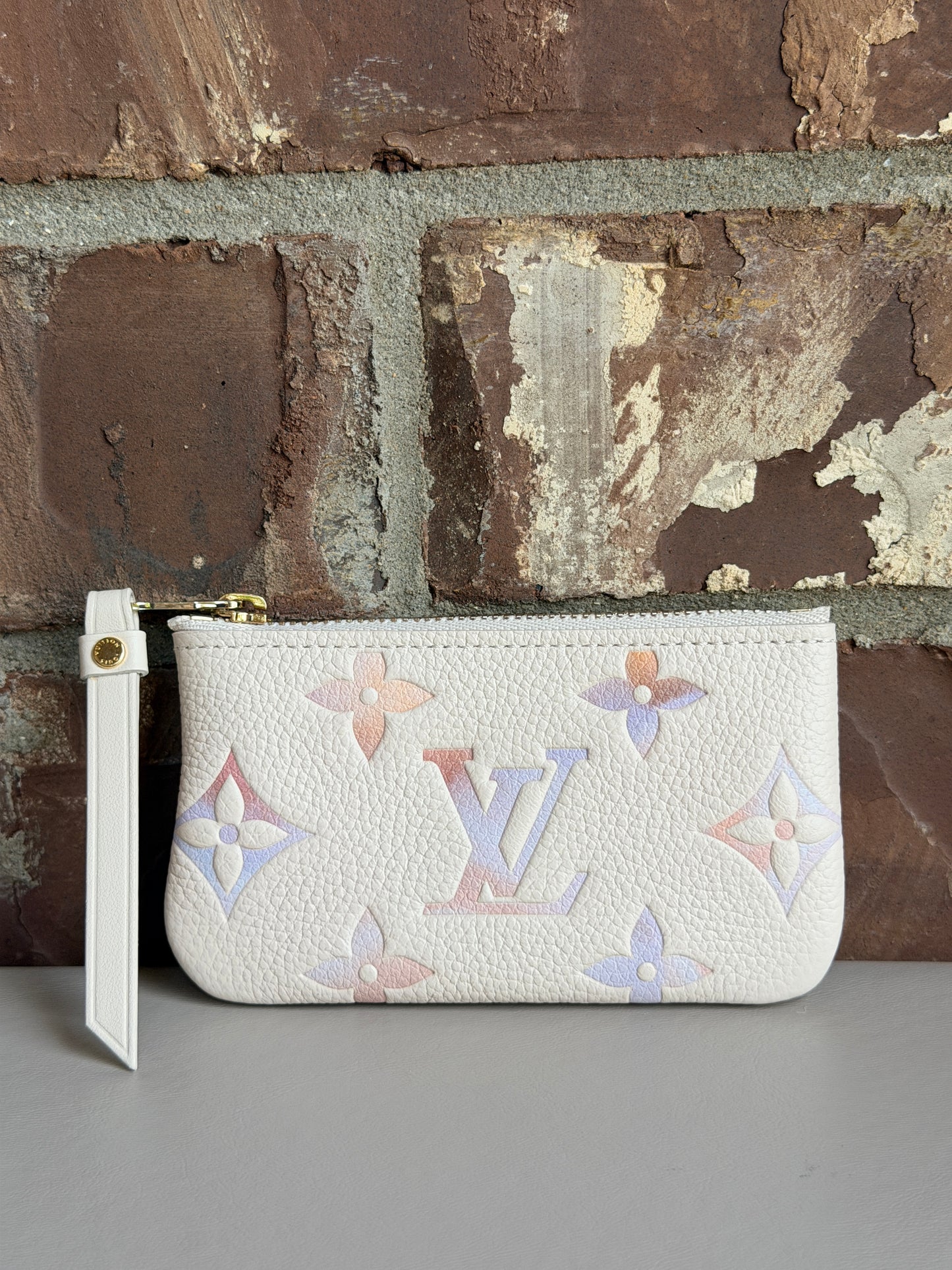 Louis Vuitton Dream Key Pouch	53335