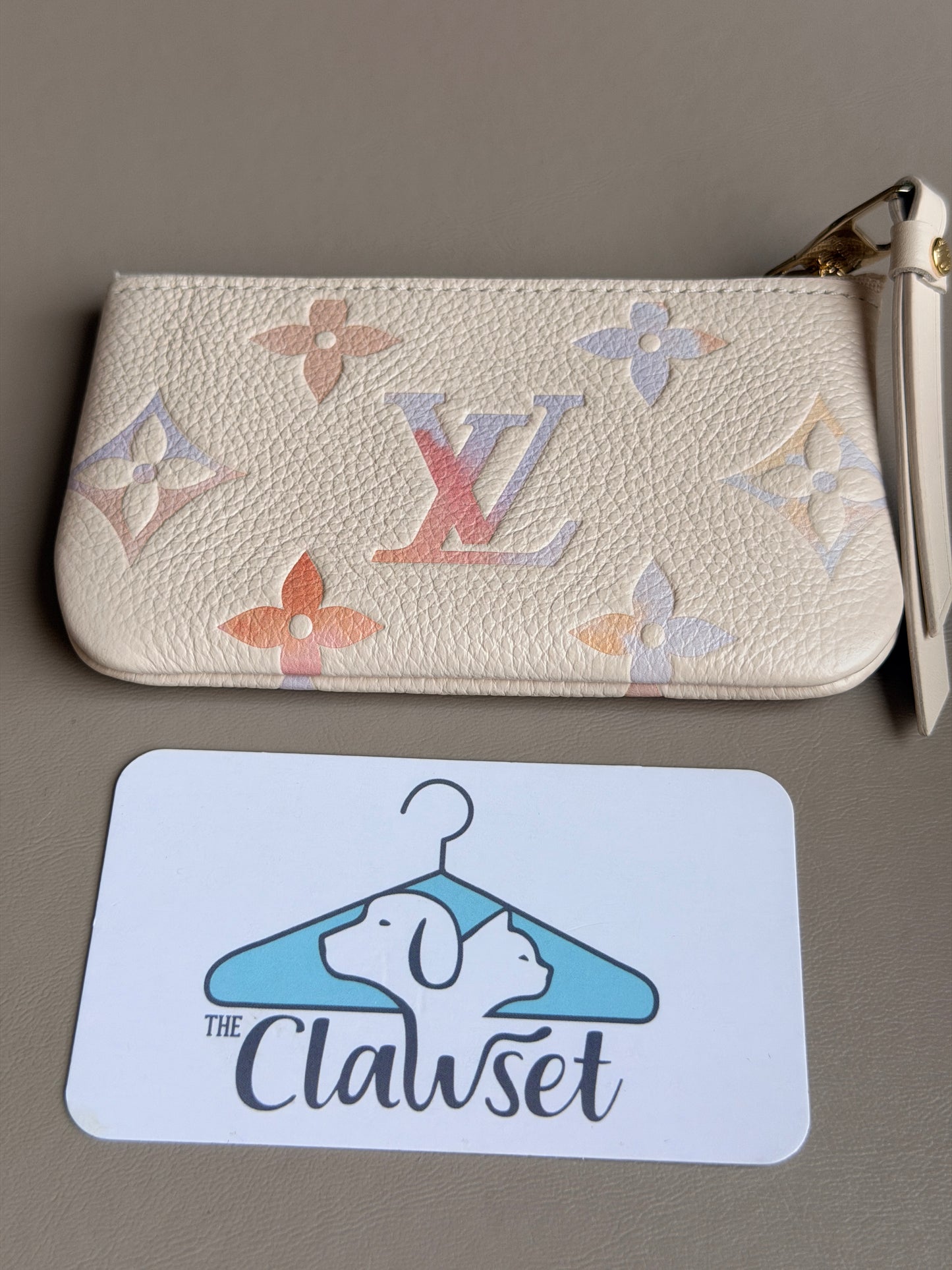 Louis Vuitton Dream Key Pouch	53335