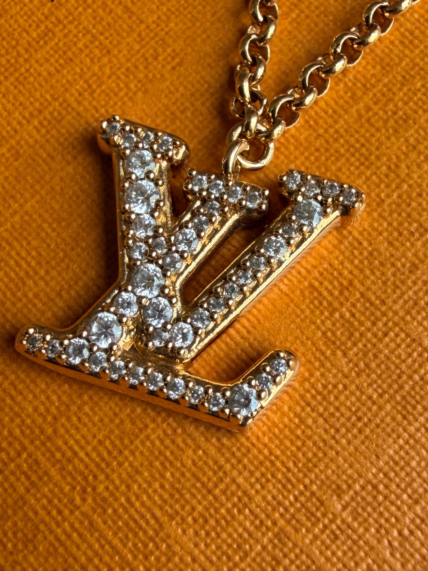 Louis Vuitton Lady Bracelet	63456