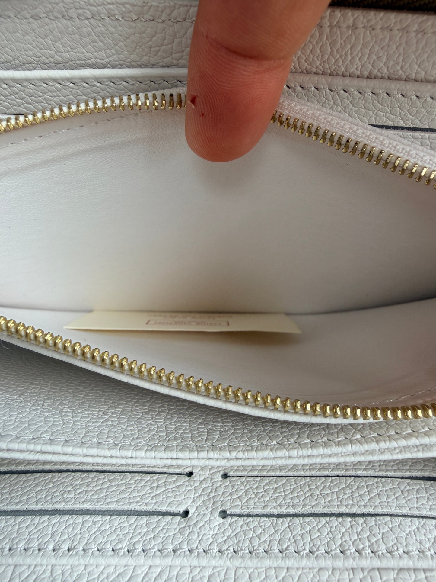 Louis Vuitton Spring In The City Zippy Wallet	29374