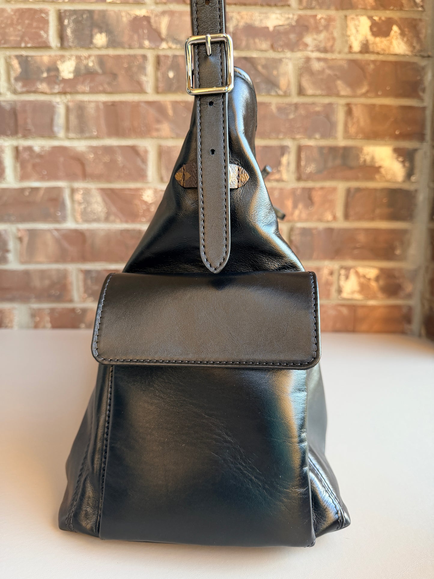 Louis Vuitton Travel Carryall Vibe 37489