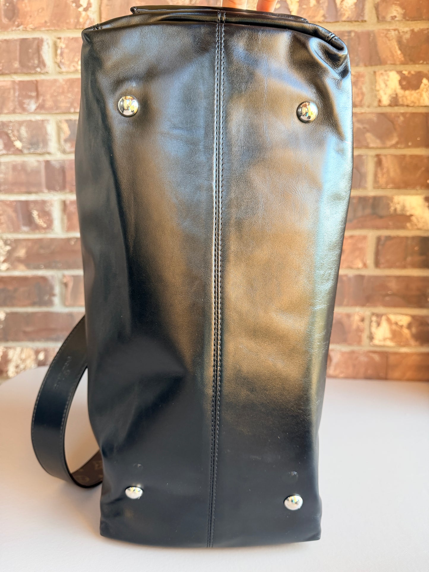 Louis Vuitton Travel Carryall Vibe 37489