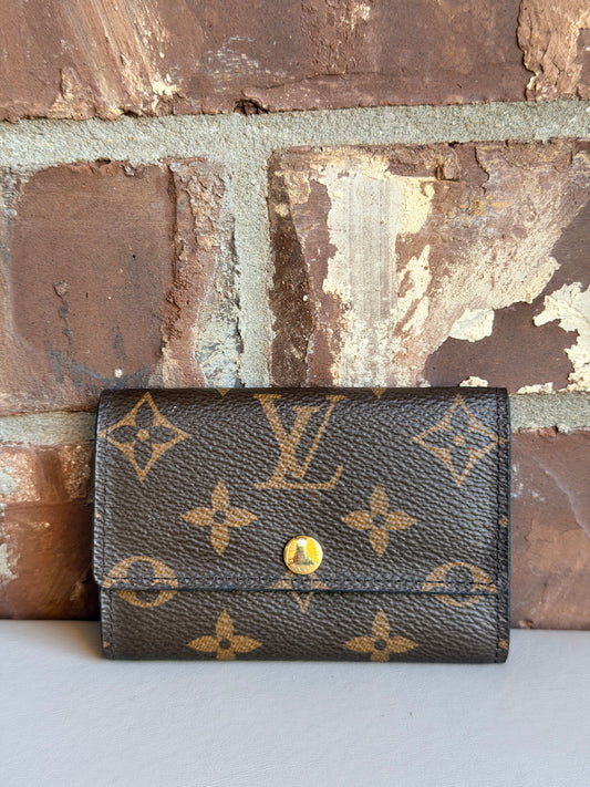 Louis Vuitton Monogram 6 Key 67345