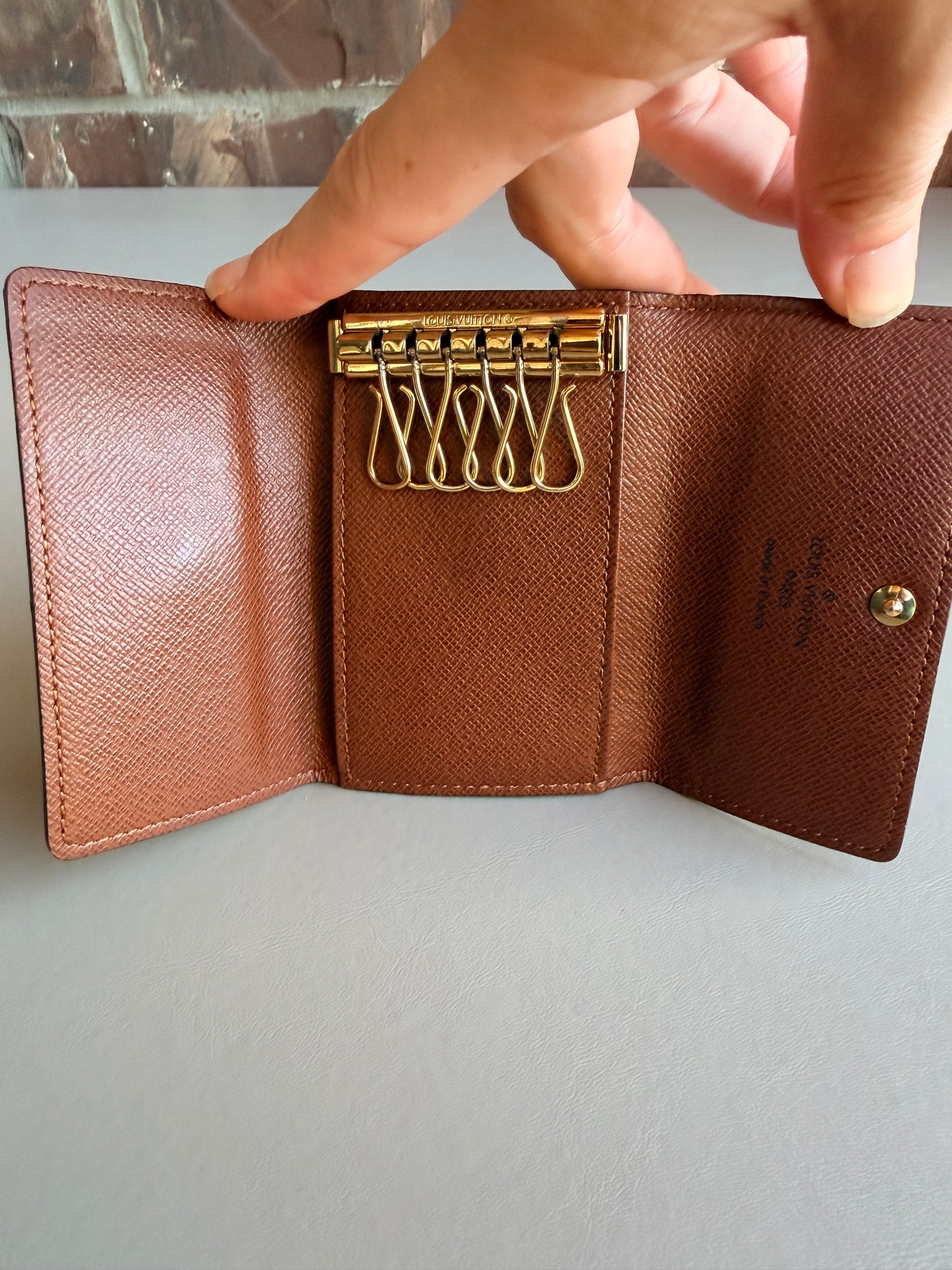 Louis Vuitton Monogram 6 Key 67345