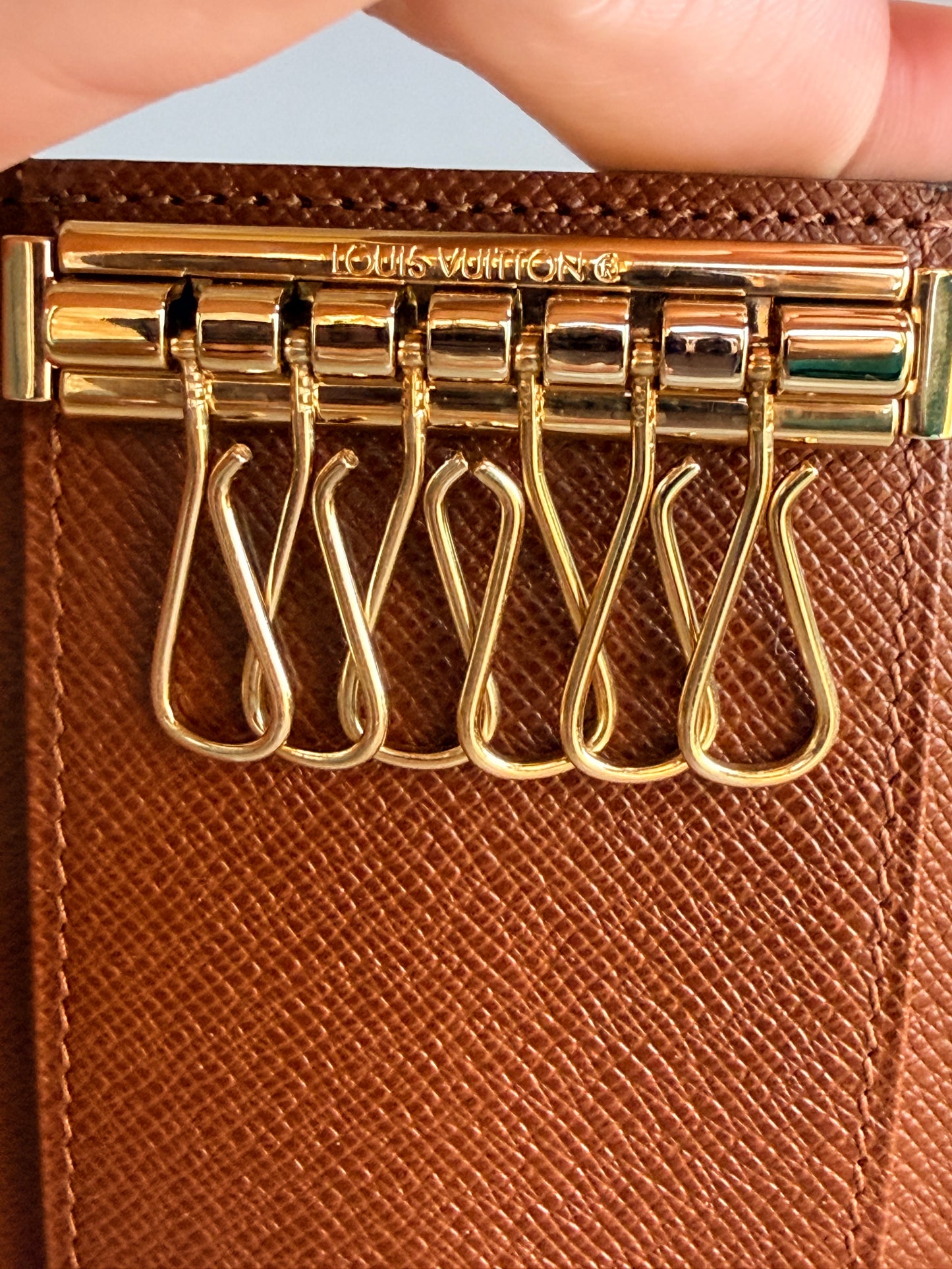 Louis Vuitton Monogram 6 Key - 35678